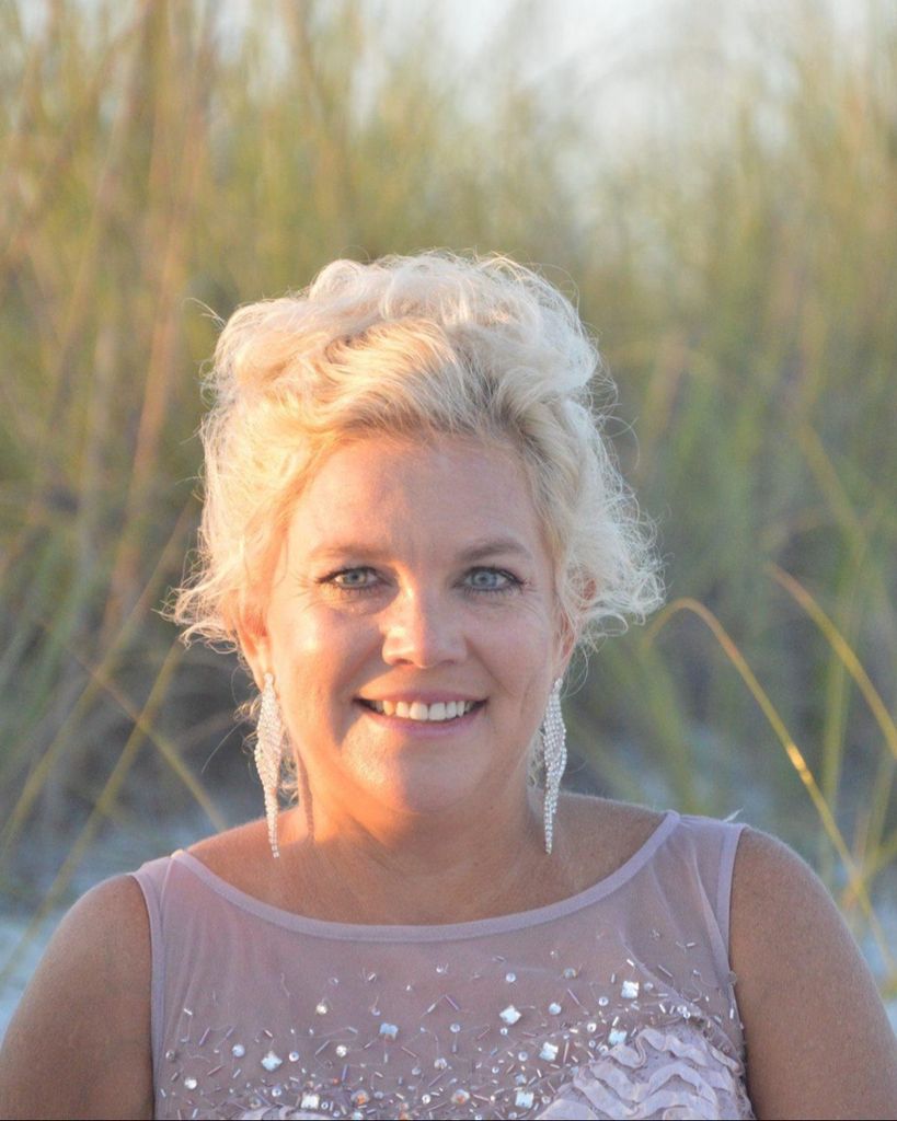 Robin Coe Profile Photo