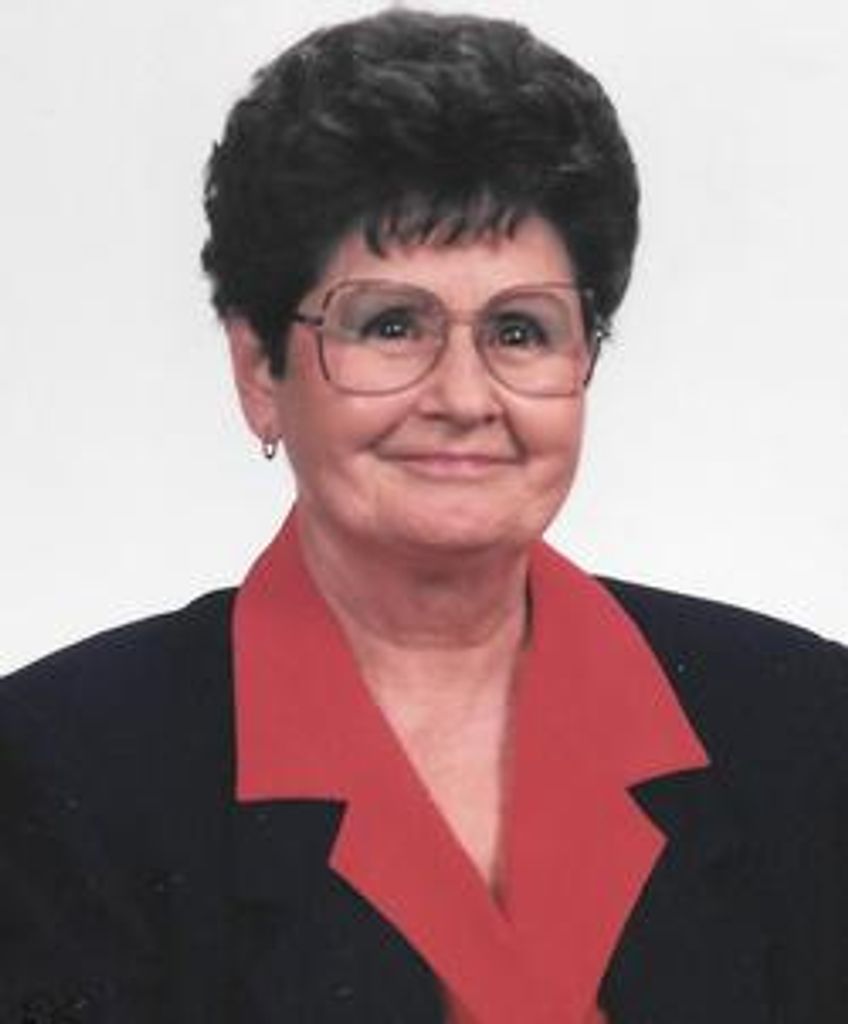 Maxine Bowles Profile Photo