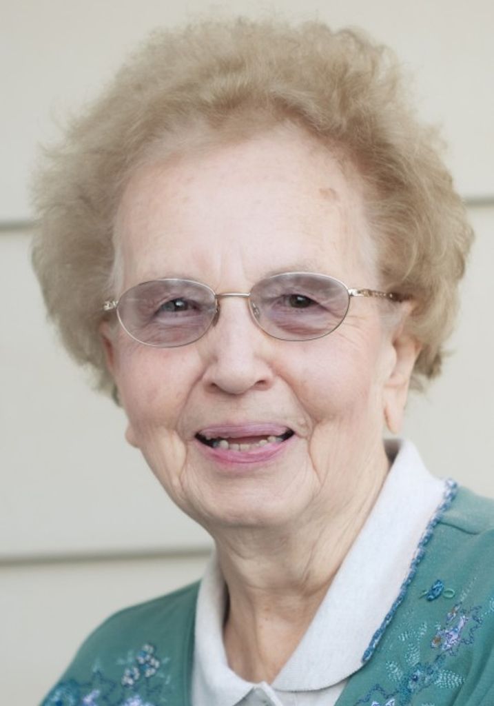 Anna "Kathleen" (Mckenzie)  Burkholder