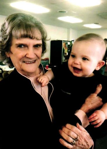 Bettye Jane (Lawless)  Garza photo gallery thumbnail 42 of 112