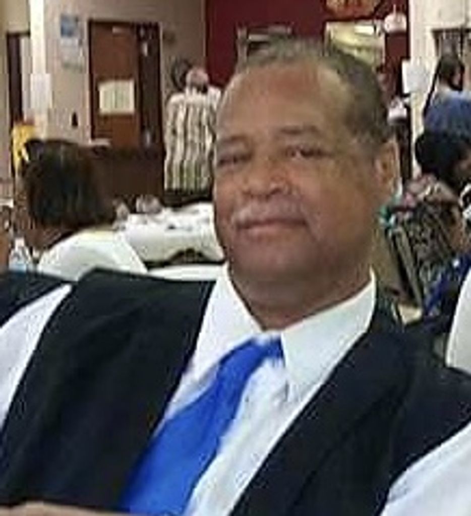 Christopher Henderson