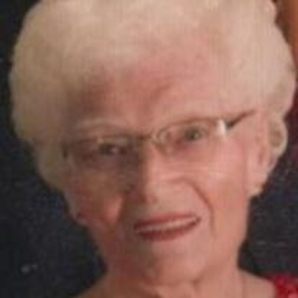 Carolyn Ray Russell