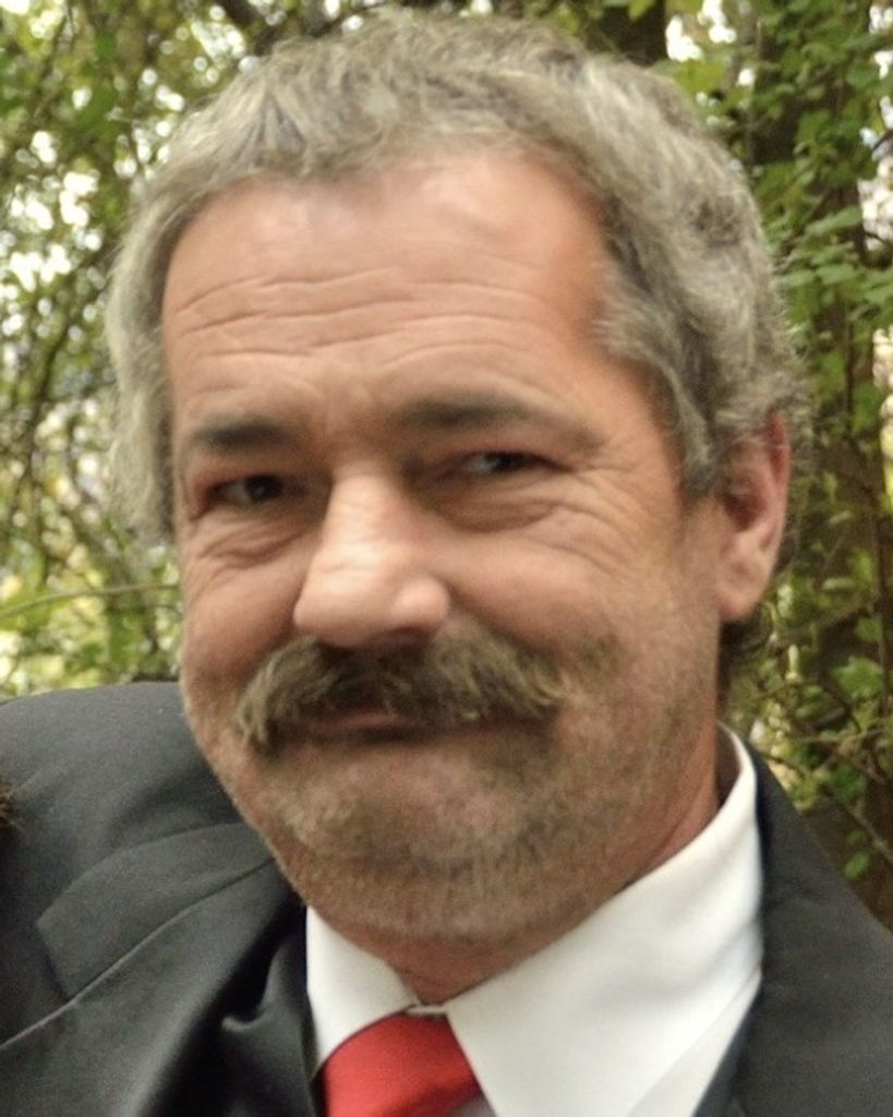 Mark Larry Liljenquist