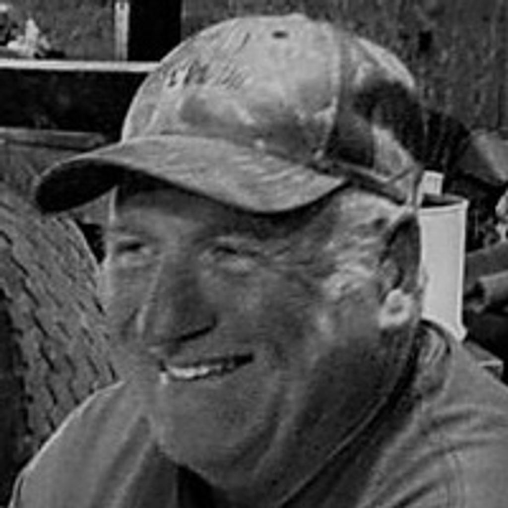 Alan Clements Profile Photo