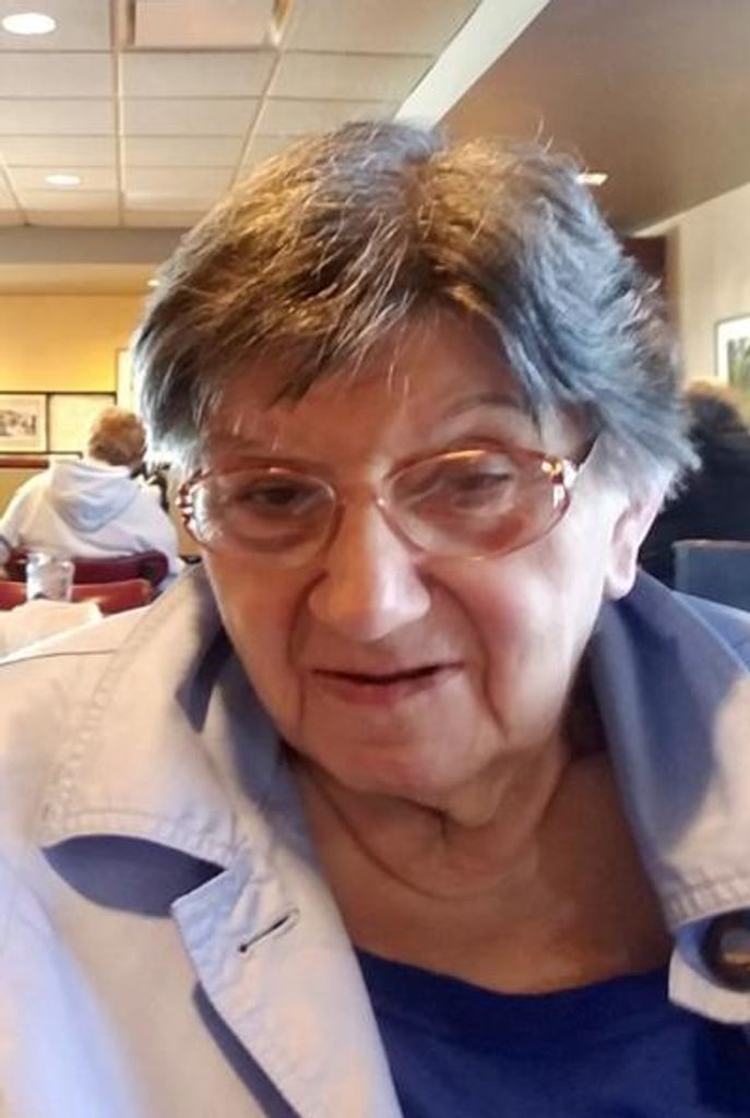 Angeline Grasso Link Profile Photo