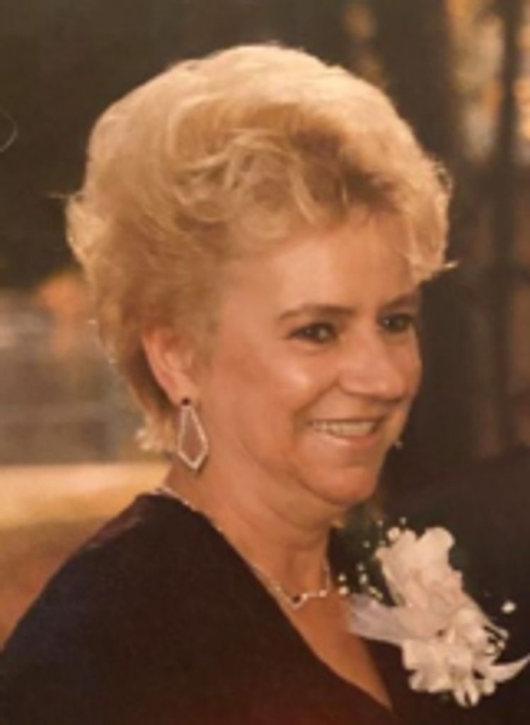 Claire H Holveck