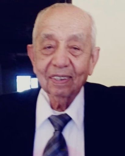 Cecilio Villalobos Torres's obituary image