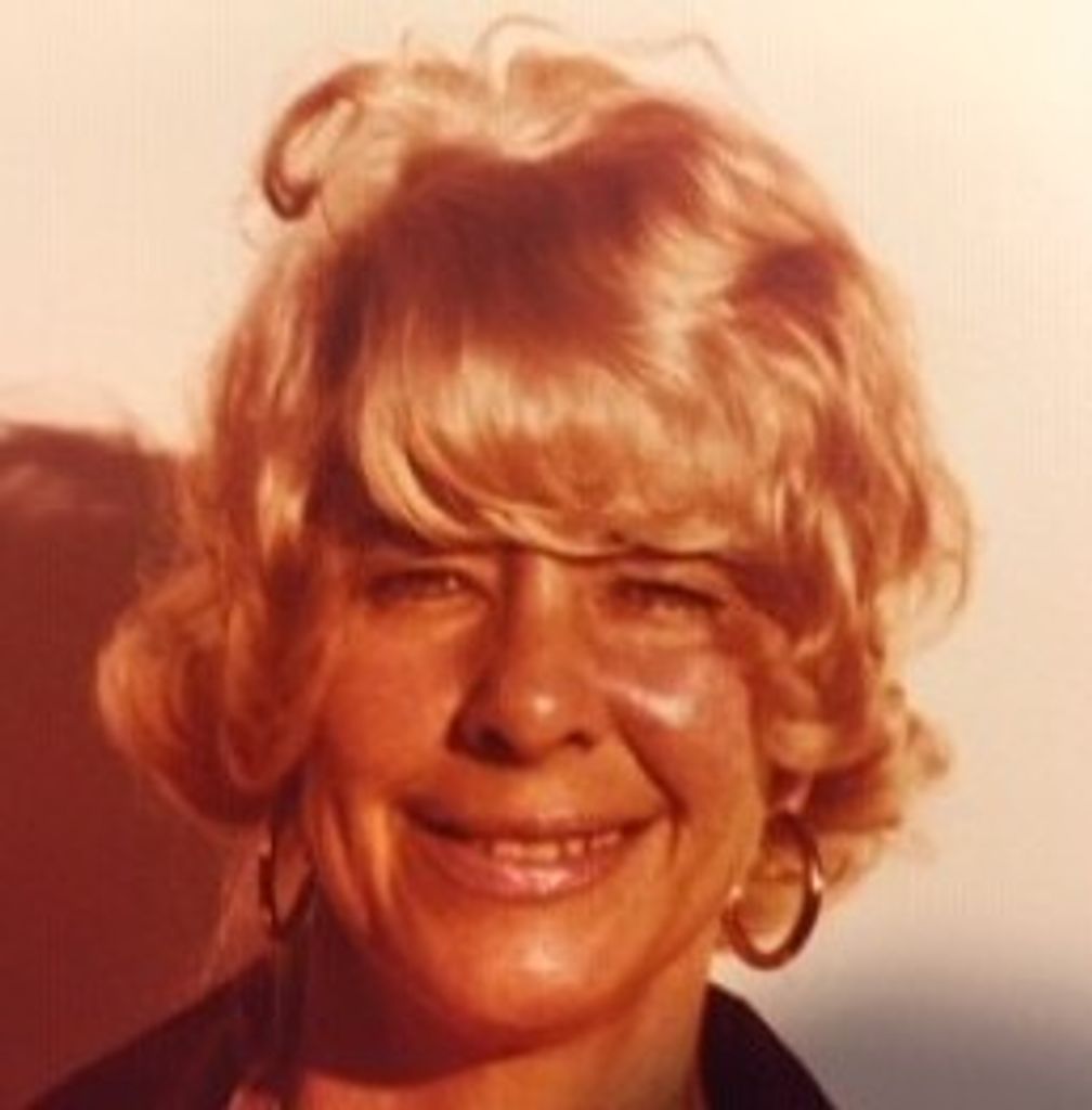 Sue Albertia Profile Photo