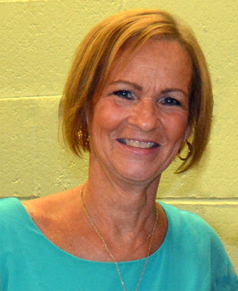 Bonnie Lynn (Beckert)  Szramowski Profile Photo