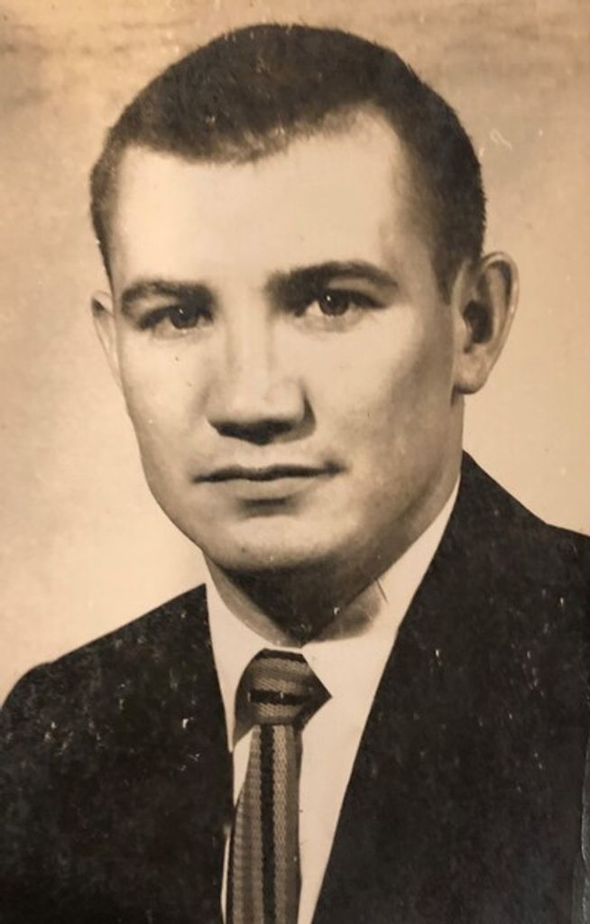 William "Sharky" Rusk Profile Photo