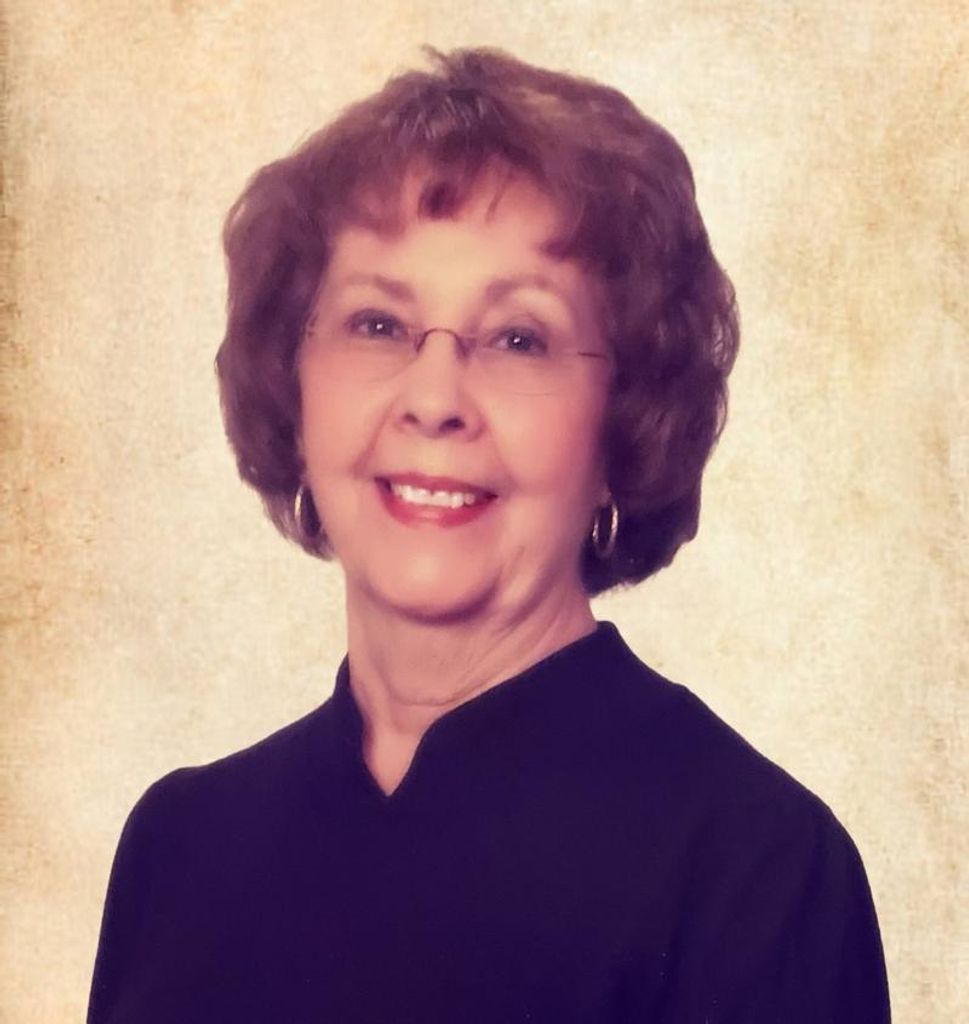 Sarah Coronado Profile Photo