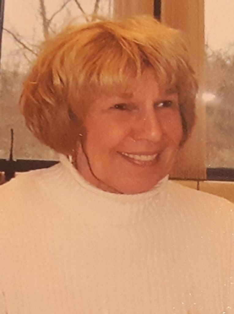 Elizabeth Williams Profile Photo