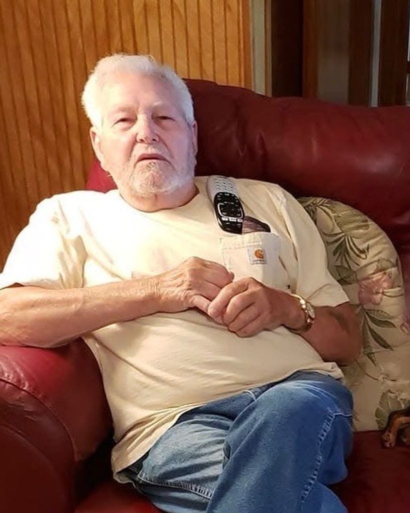 Johnny Edward Holloman Profile Photo