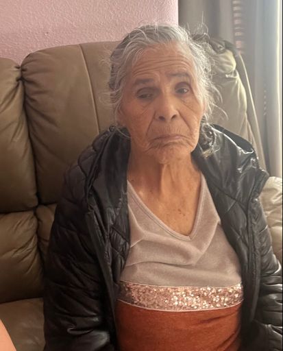 Maria Deleon Ambriz photo gallery thumbnail 63 of 187