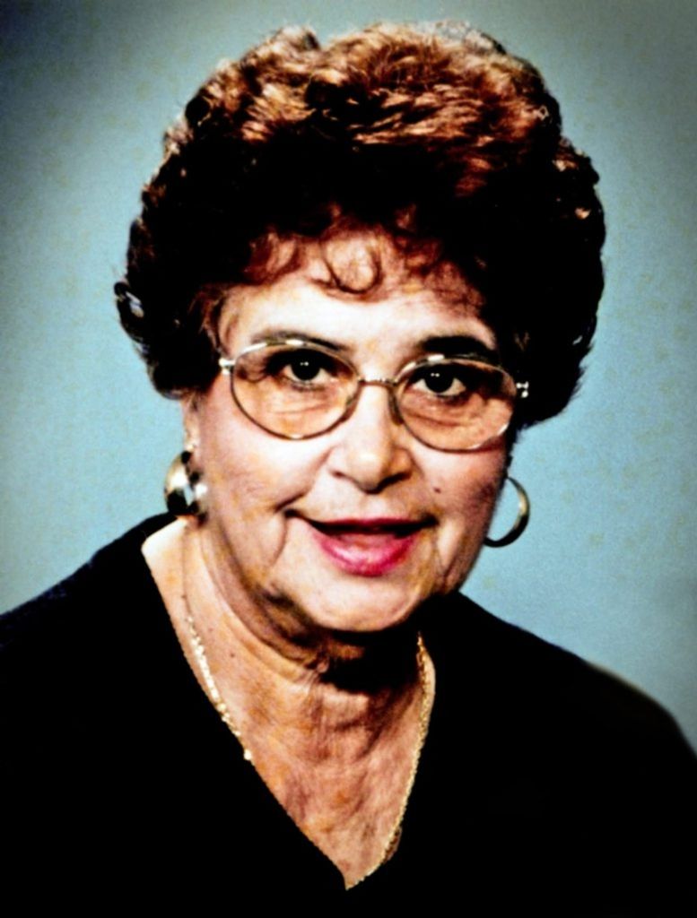 Hinze-Henry, Effie Frances