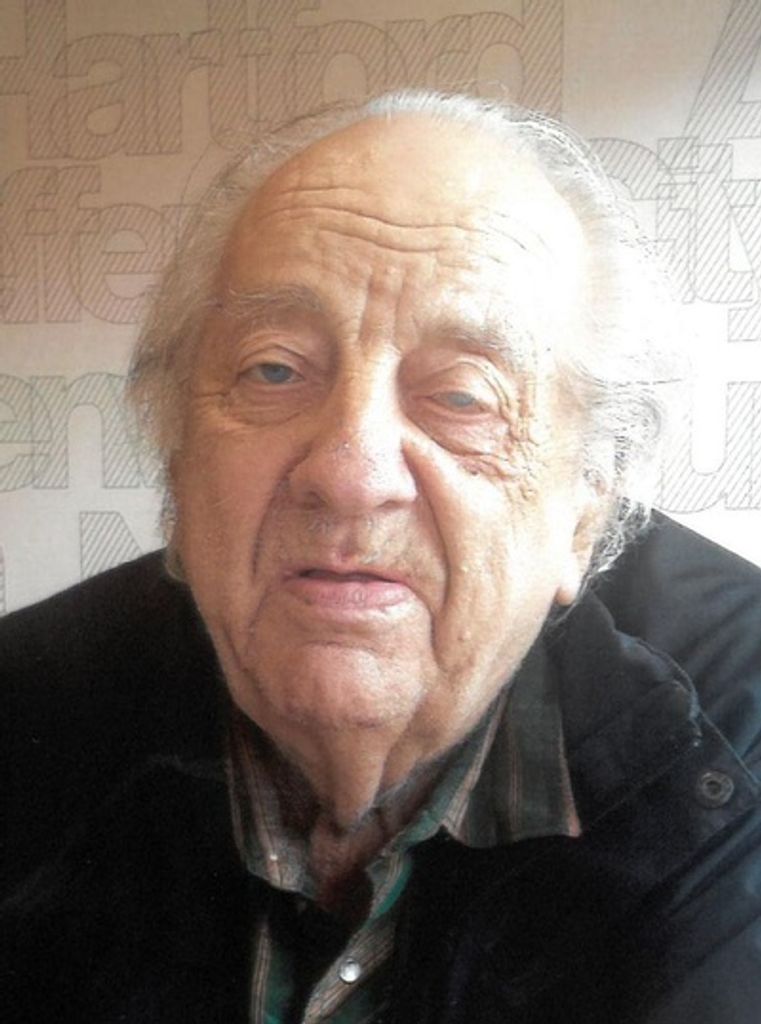 Clifford Grosz Profile Photo
