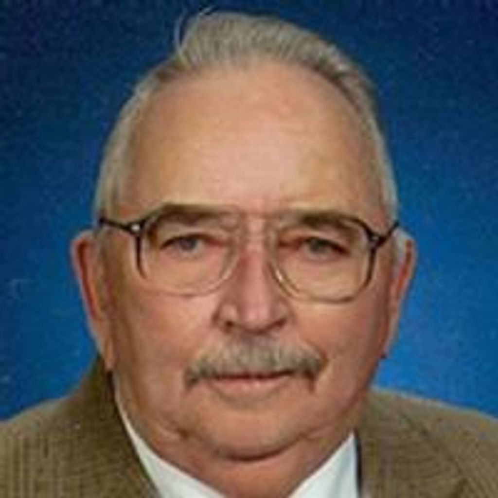 Kenneth Lange