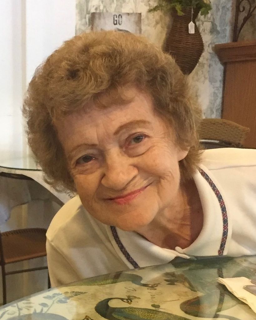 Dixie Poppen Profile Photo