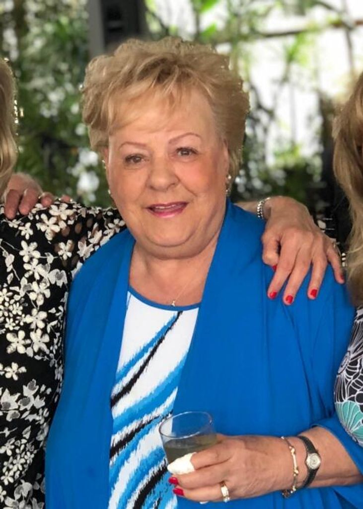 Nelzi Kucich Profile Photo