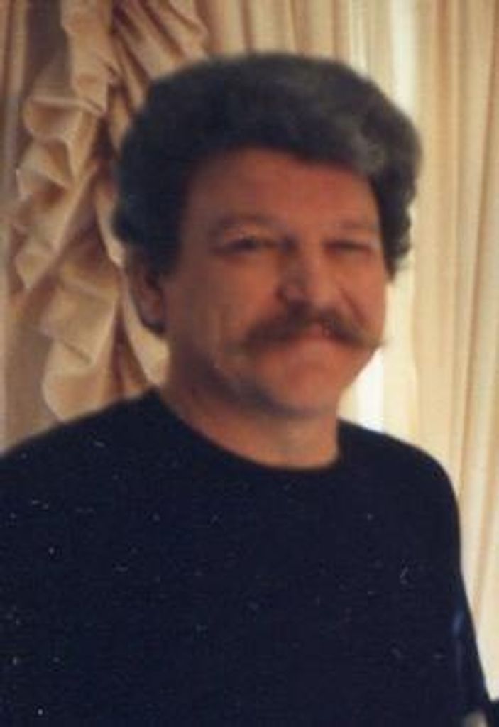 Randy L Jones