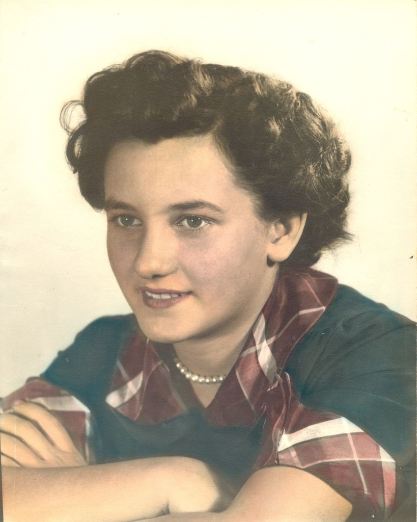 Anna Dugas Profile Photo