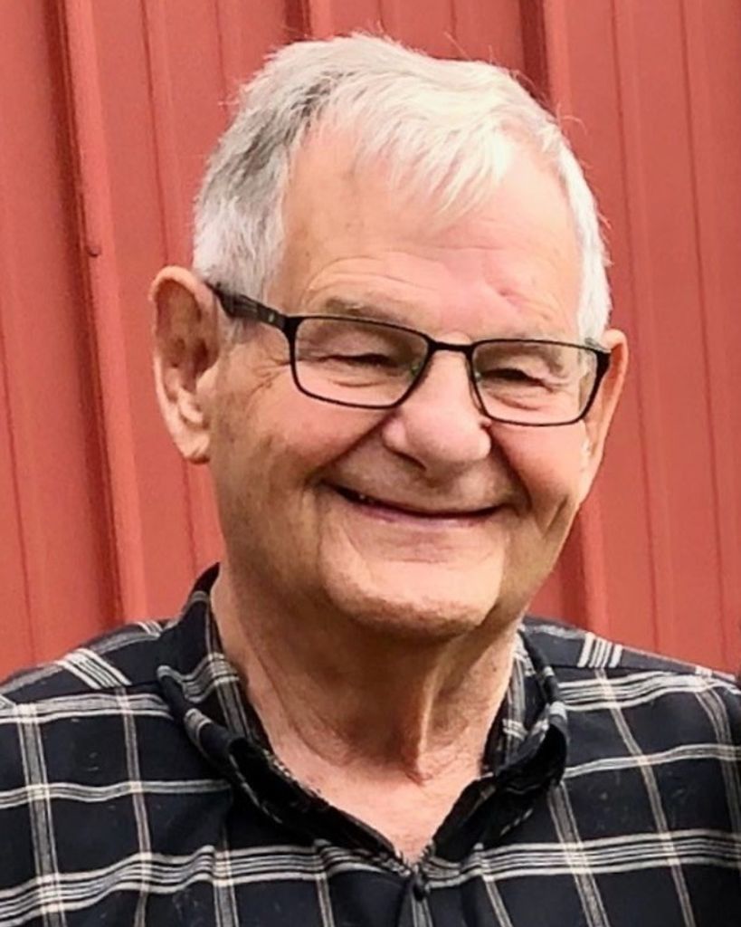 Robert "Bob" Dean Morris