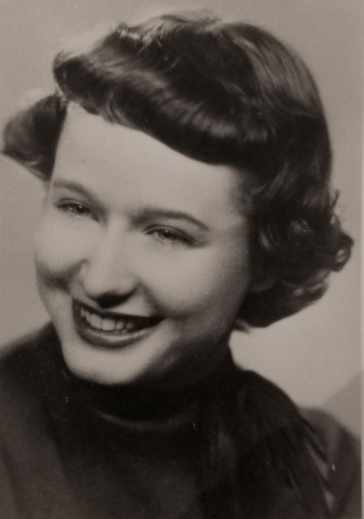Nancy Loy (Beckett) Lee