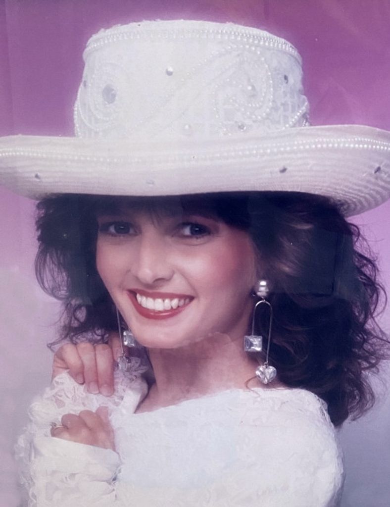 Jennifer Luecresa Reynolds Profile Photo