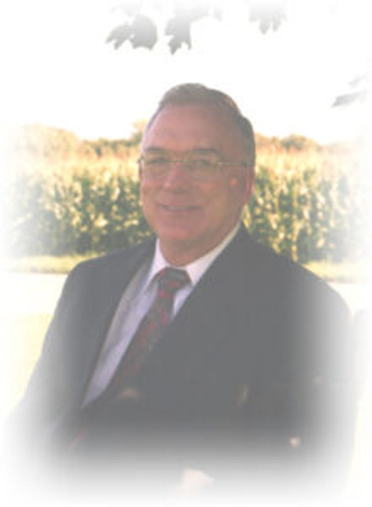 Robert E. Hundt