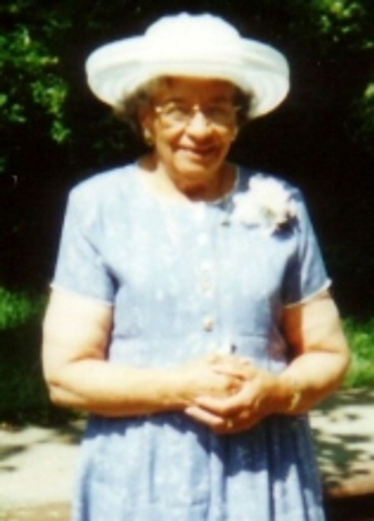 Burnette Kanowia Dews