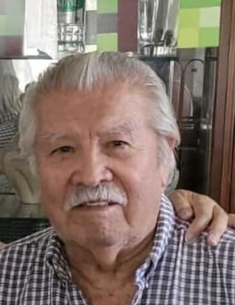 Moises Rogelio Flores Molina Profile Photo