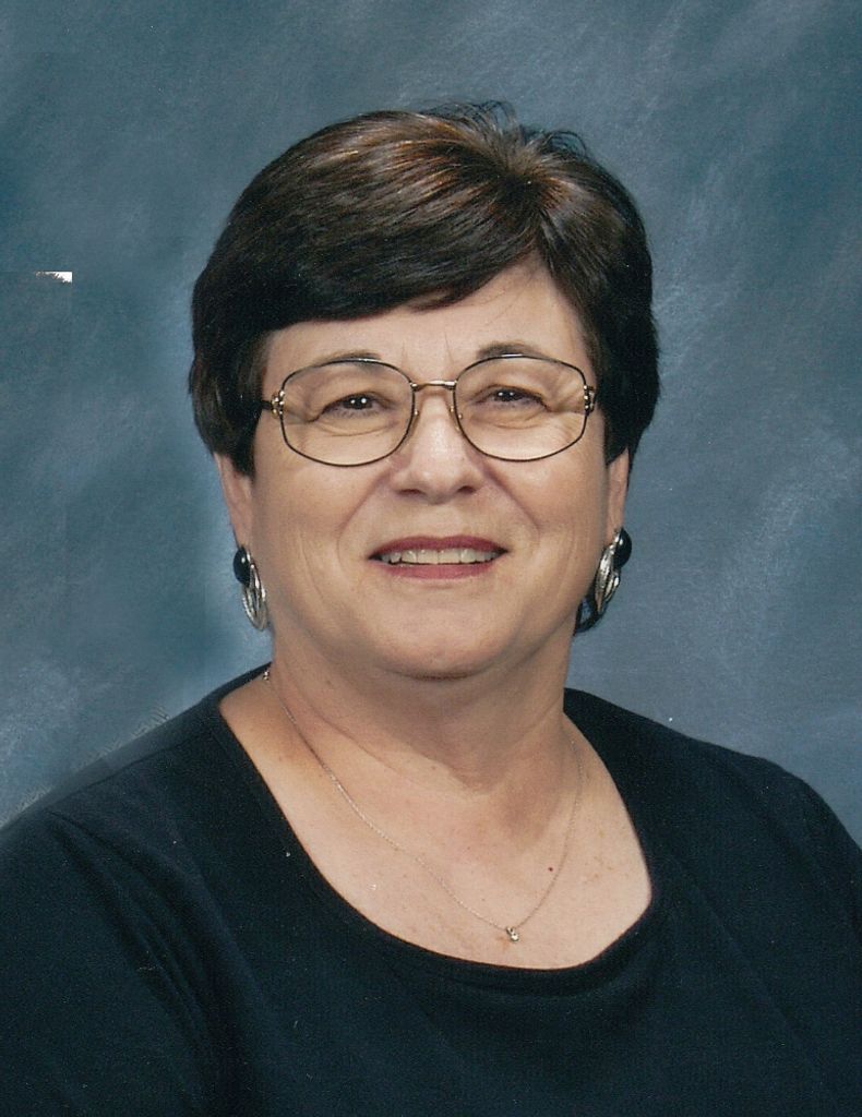 Roberta "Buzzy" Flatgard Profile Photo