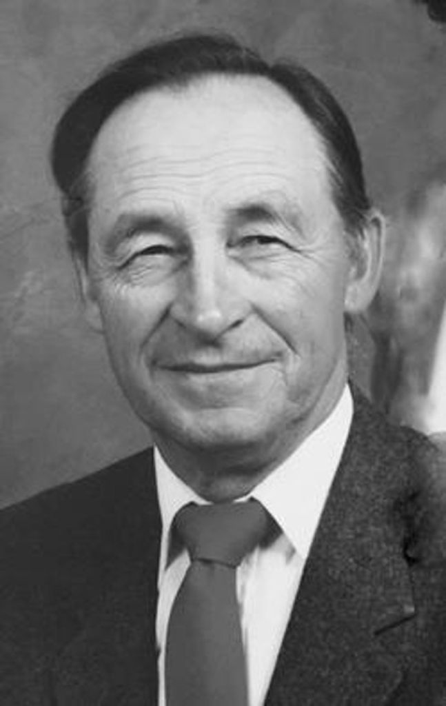 Leland ''Lee'' Elroy Cox