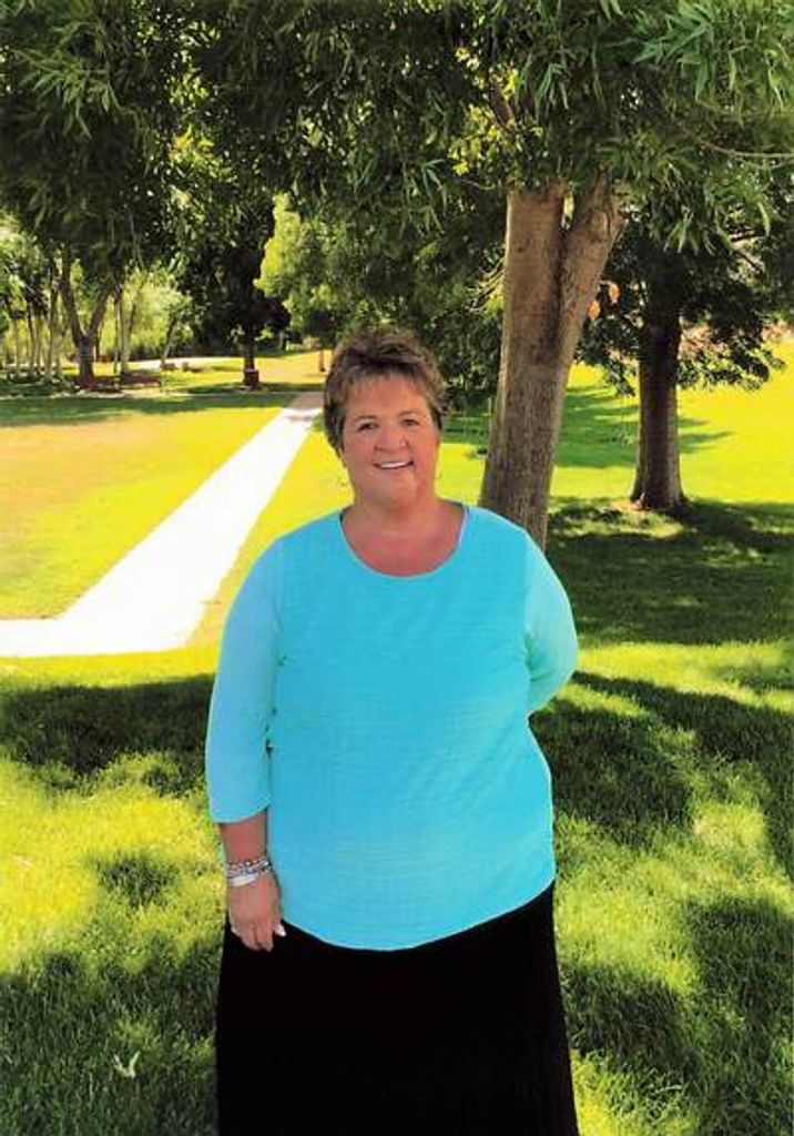 Pamela Scheer Profile Photo