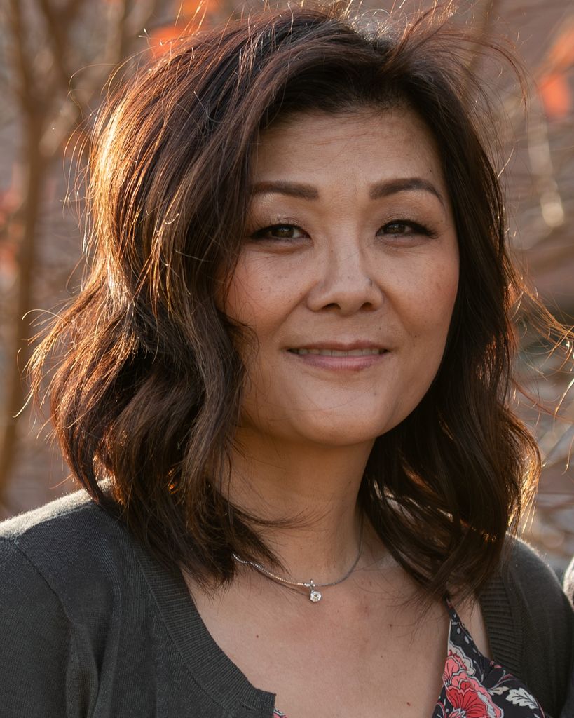 Julia Kim-Tahara Profile Photo