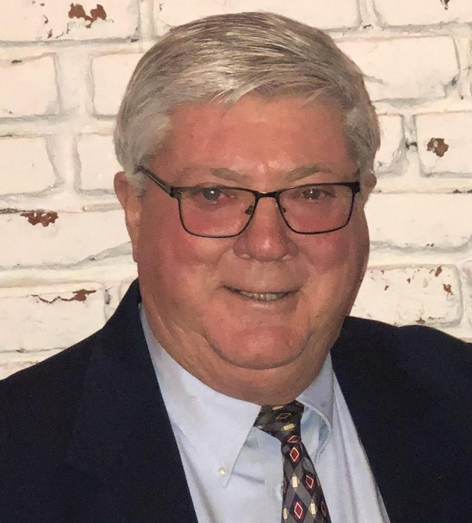 Robert "Bob" Francis Farrell Profile Photo