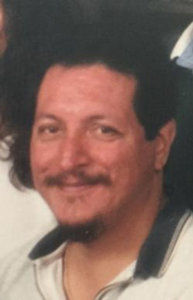 Alex Medrano Profile Photo