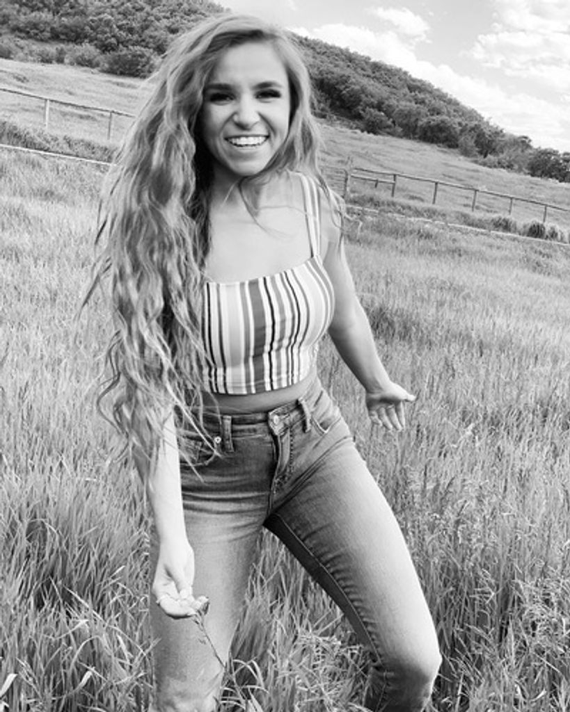 Lacey Amron Lewis Profile Photo