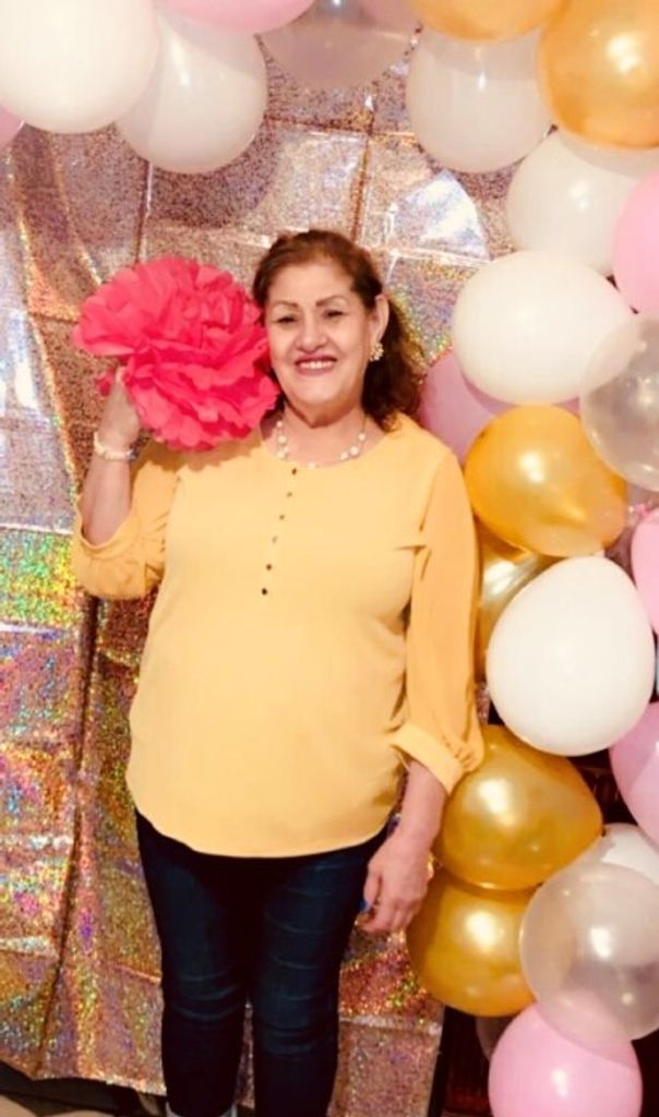 Maria E Hernandez