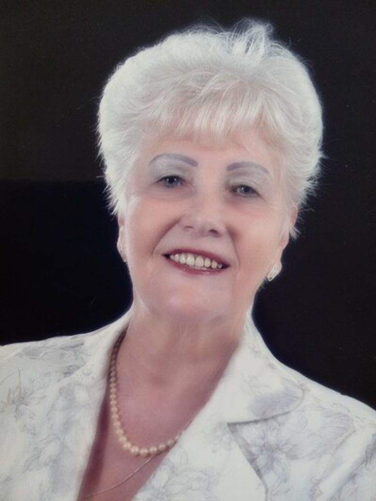 Krystyna Strzelewicz Profile Photo