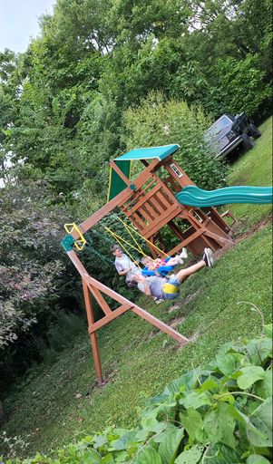 Joanne Lynn Levato photo gallery thumbnail 88 of 103
