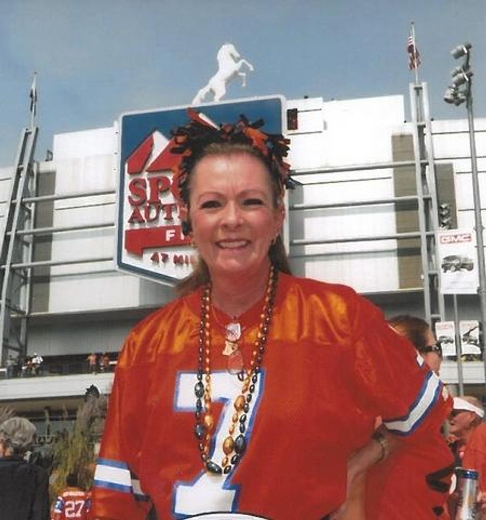 Linda  J. King