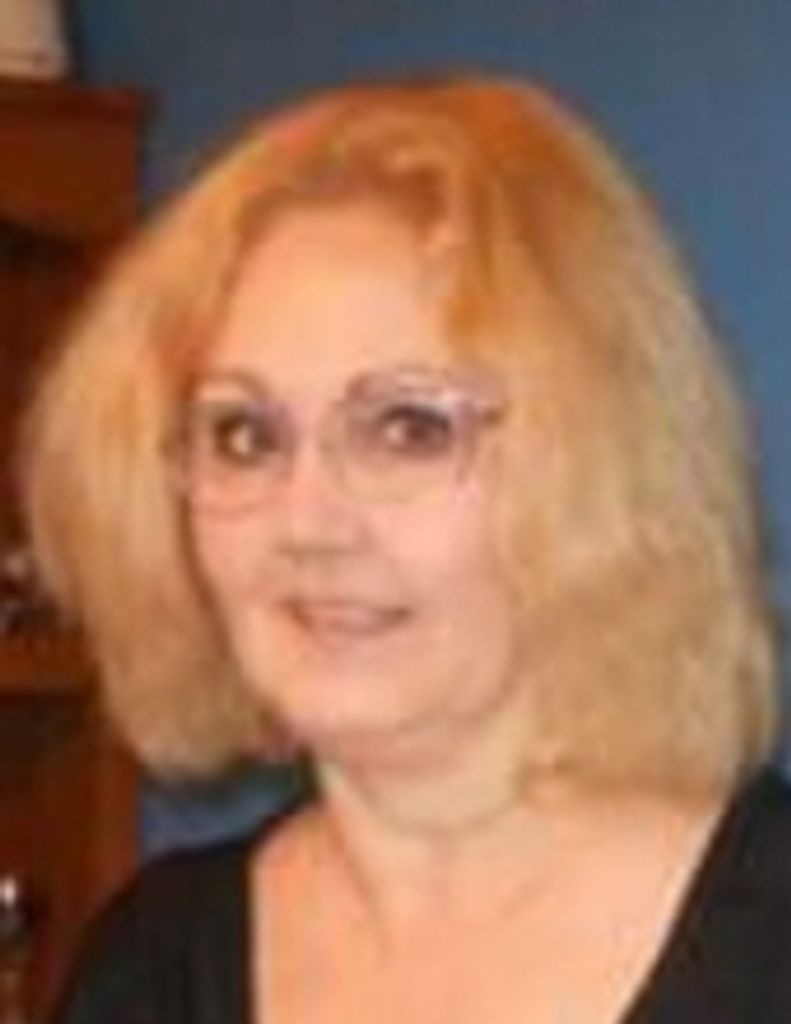 Daphne Rae Brunett