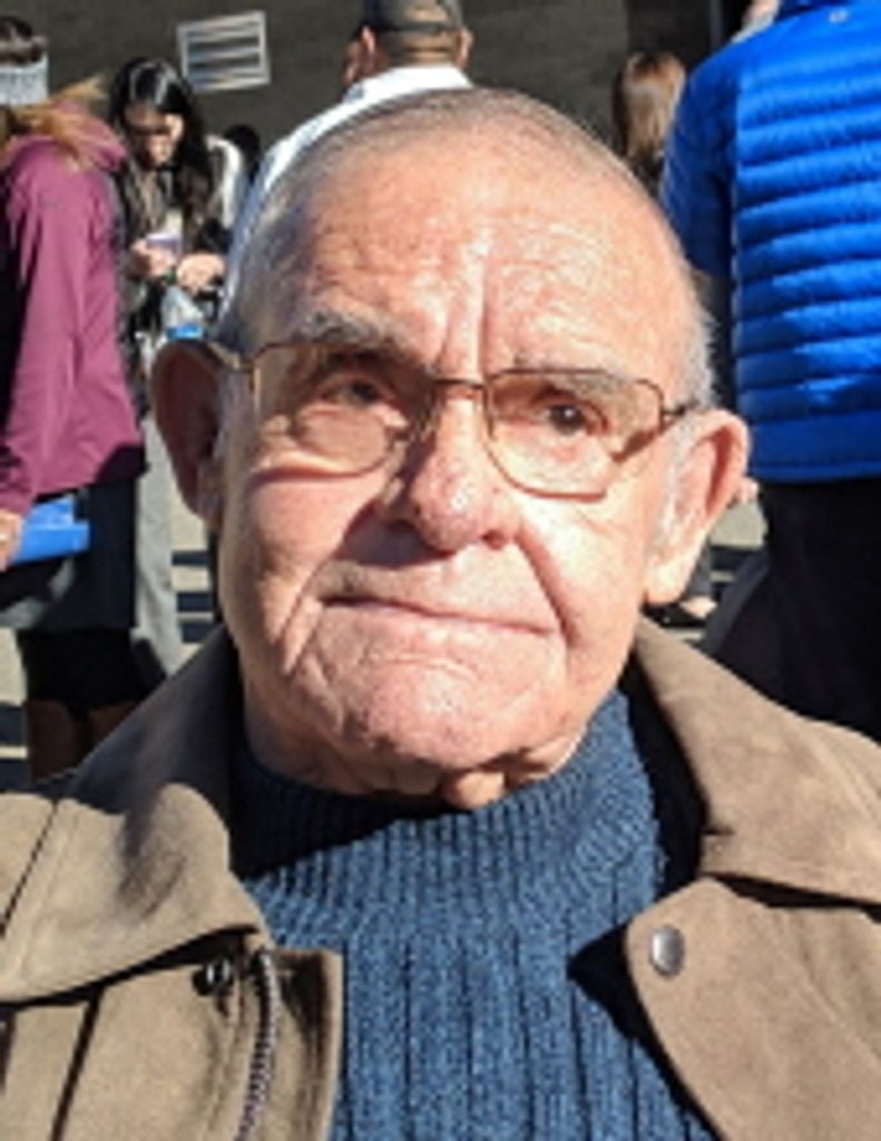 Edwin "Leon" Gilliland