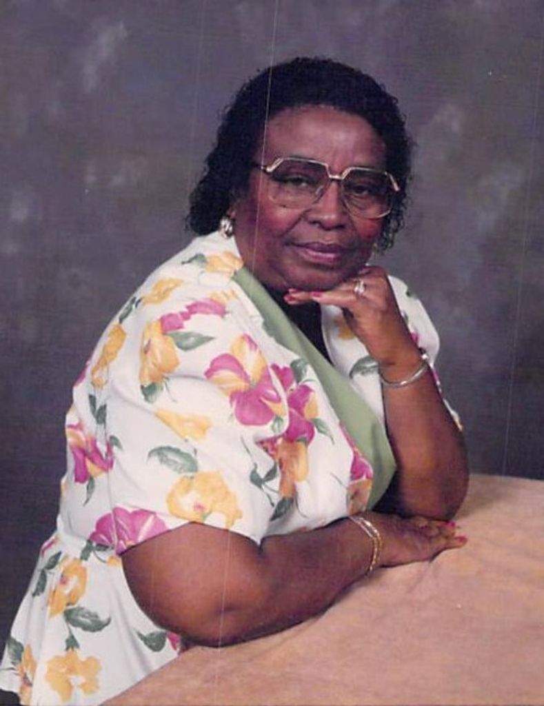 Essie Bea (Bea)  Willis Profile Photo