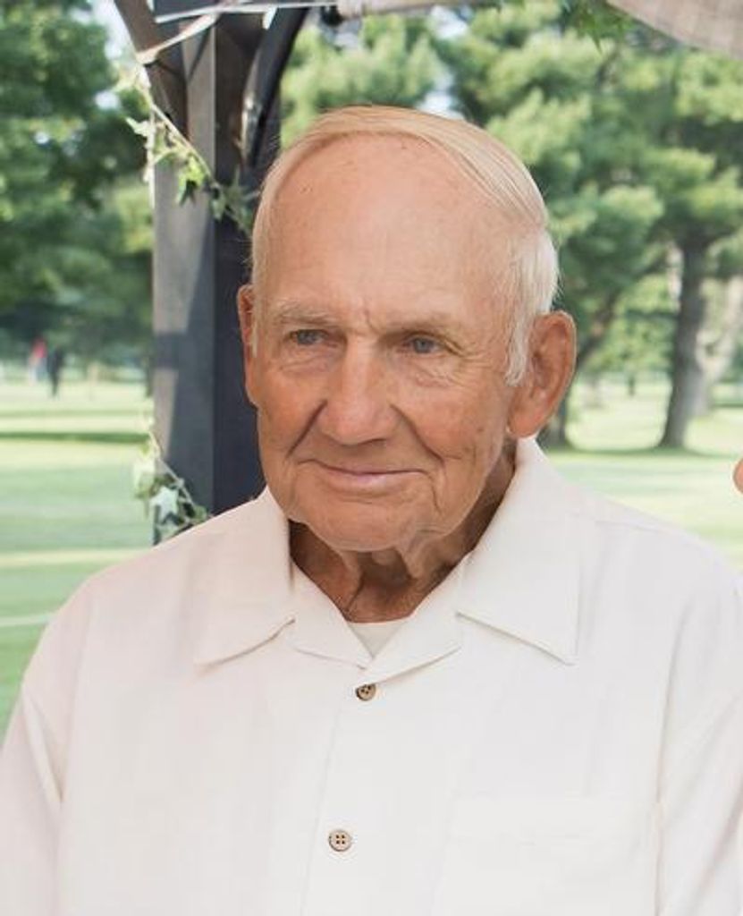 Harold Dean "Hoot" Howard Profile Photo