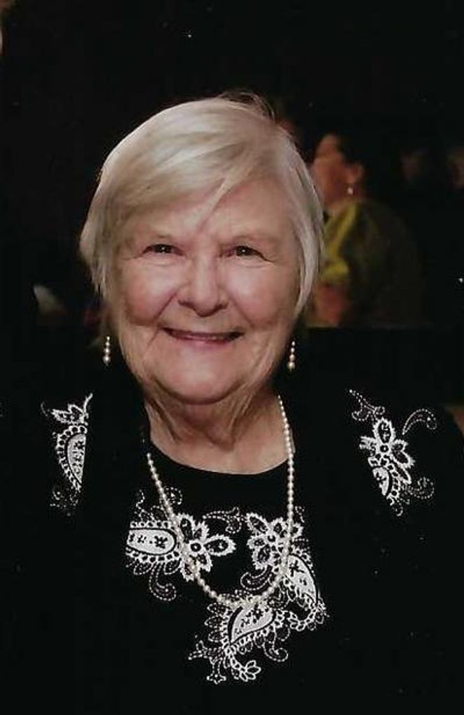 Jeanette Clamors Profile Photo