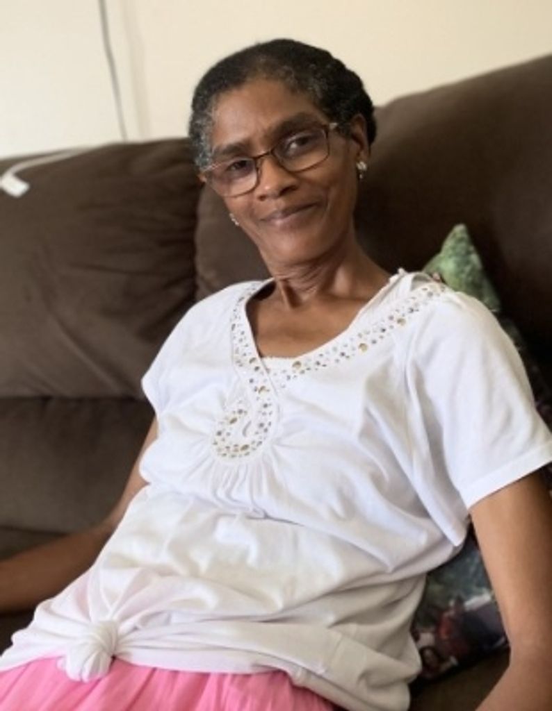 Barbara Hill Roberts