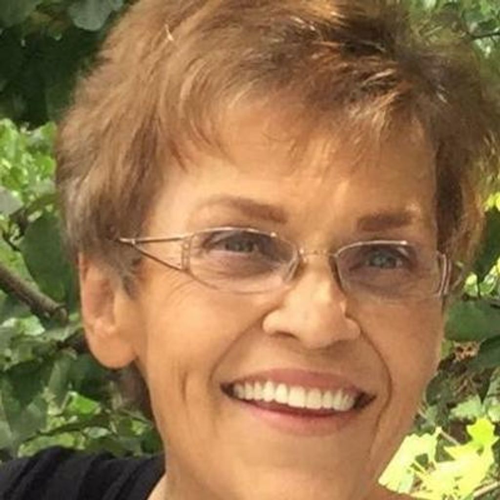 Paula Jean Heinze Rodriguez Profile Photo