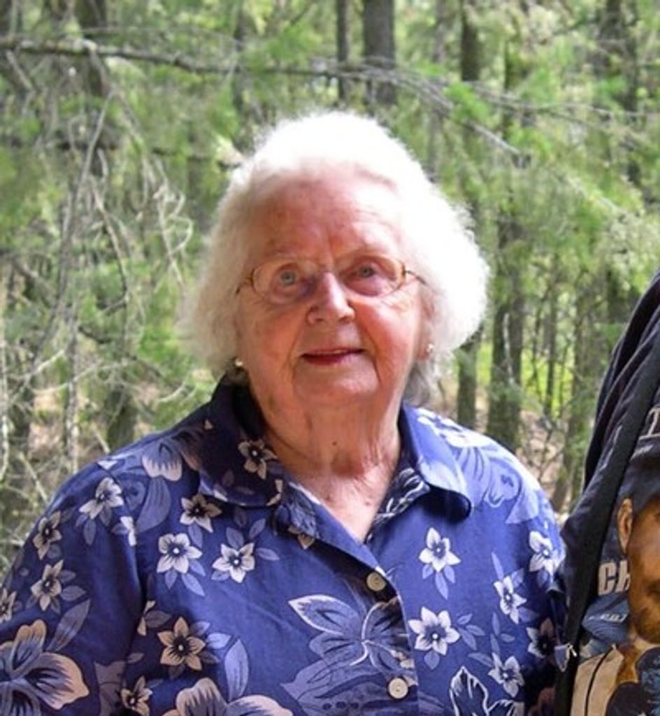Joyce Helen Parker Profile Photo